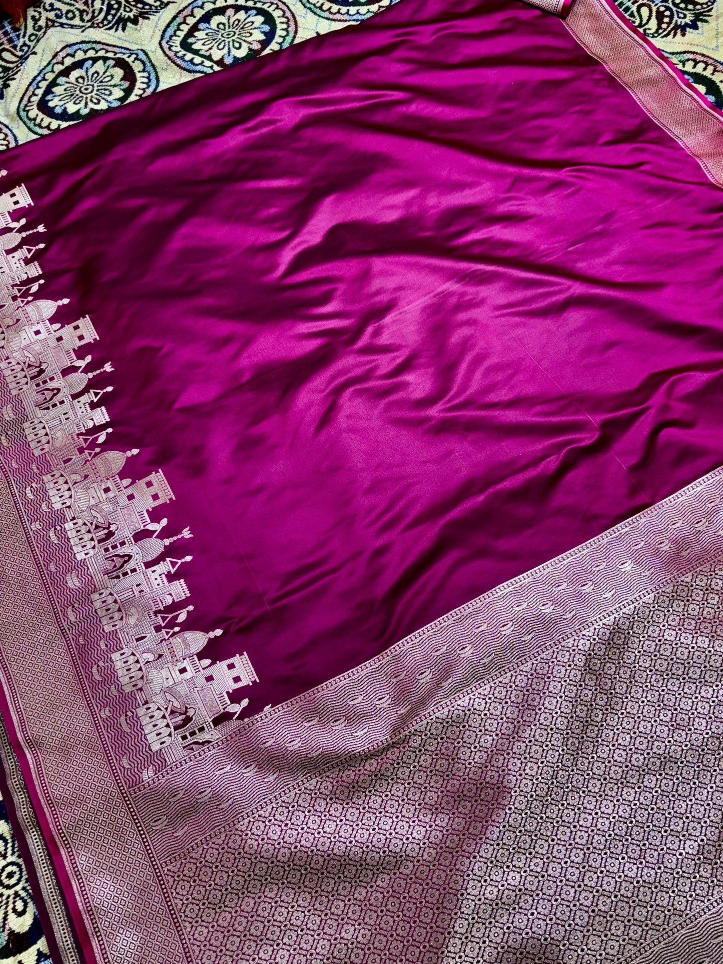 Luxury Mashru Katan Silk Banarasi Ghat Border Saree in Rich Dual Tone Finish Banarasi Saree