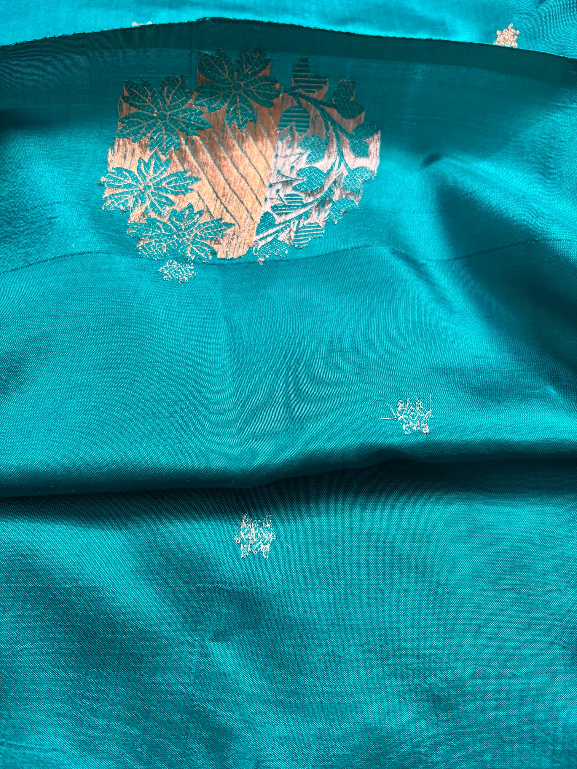premium silk banarasi saree sona rupa buti detailing
