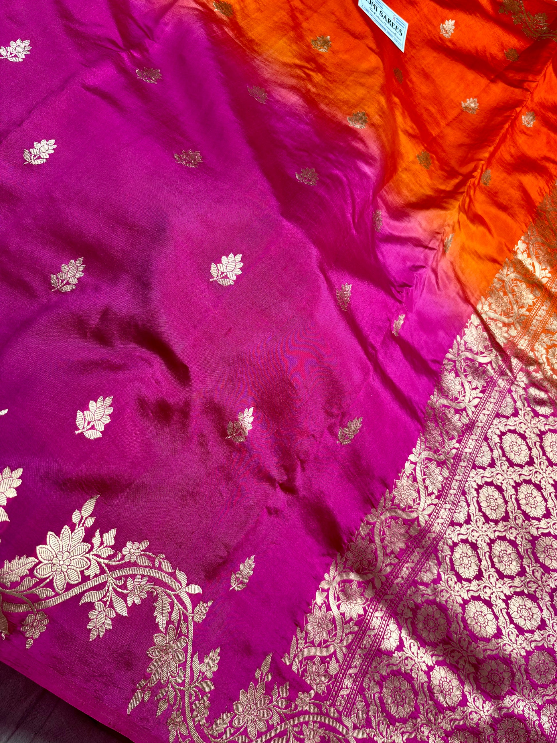 pure silk wedding banarasi saree with blouse
