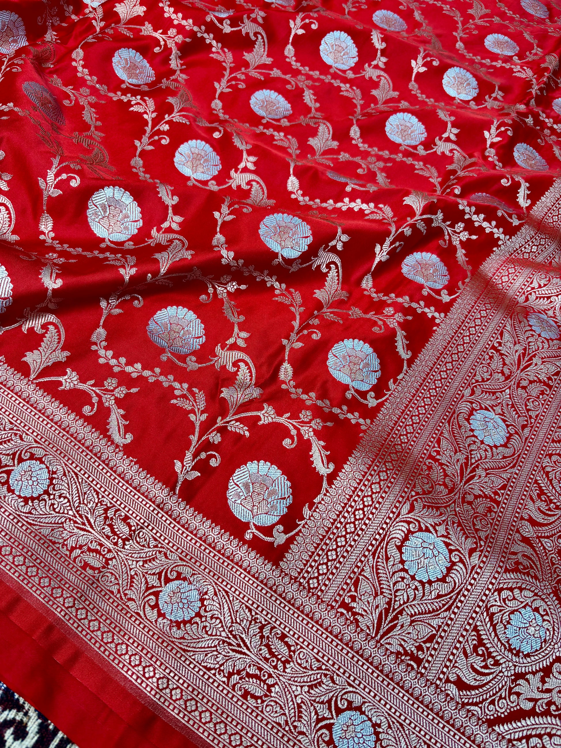 traditional red saree with sona rupa jaal pattern