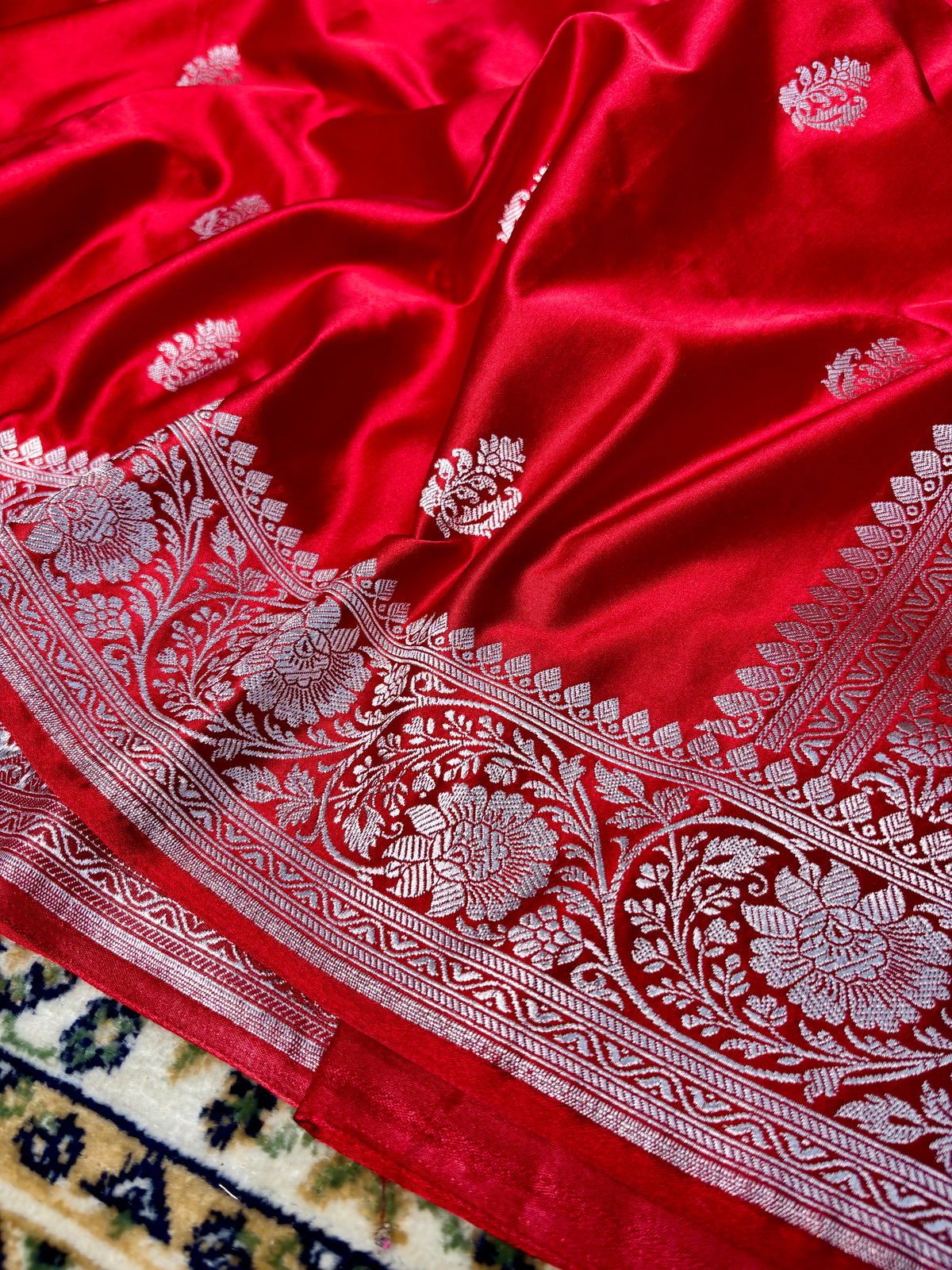 Premium Mashru Katan Silk Banarasi Saree – Deep Red with All-Over Motifs Banarasi Saree