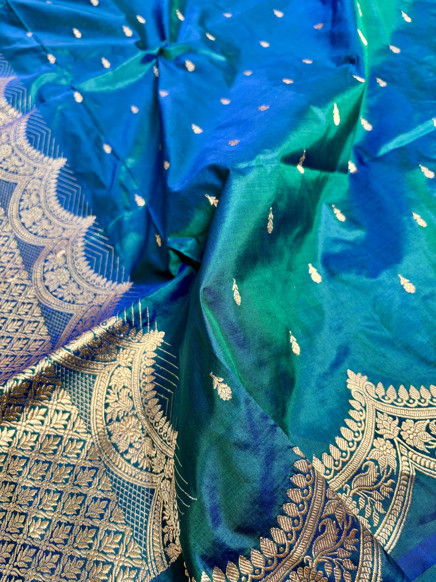 handloom kadwa banarasi saree peacock blue silk traditional weaving