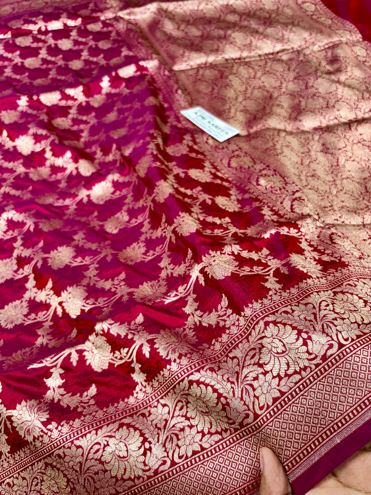 100% Pure Katan Silk Banarasi Saree – Red x Pink Dual Tone | Gold Zari Floral Jaal Banarasi Saree