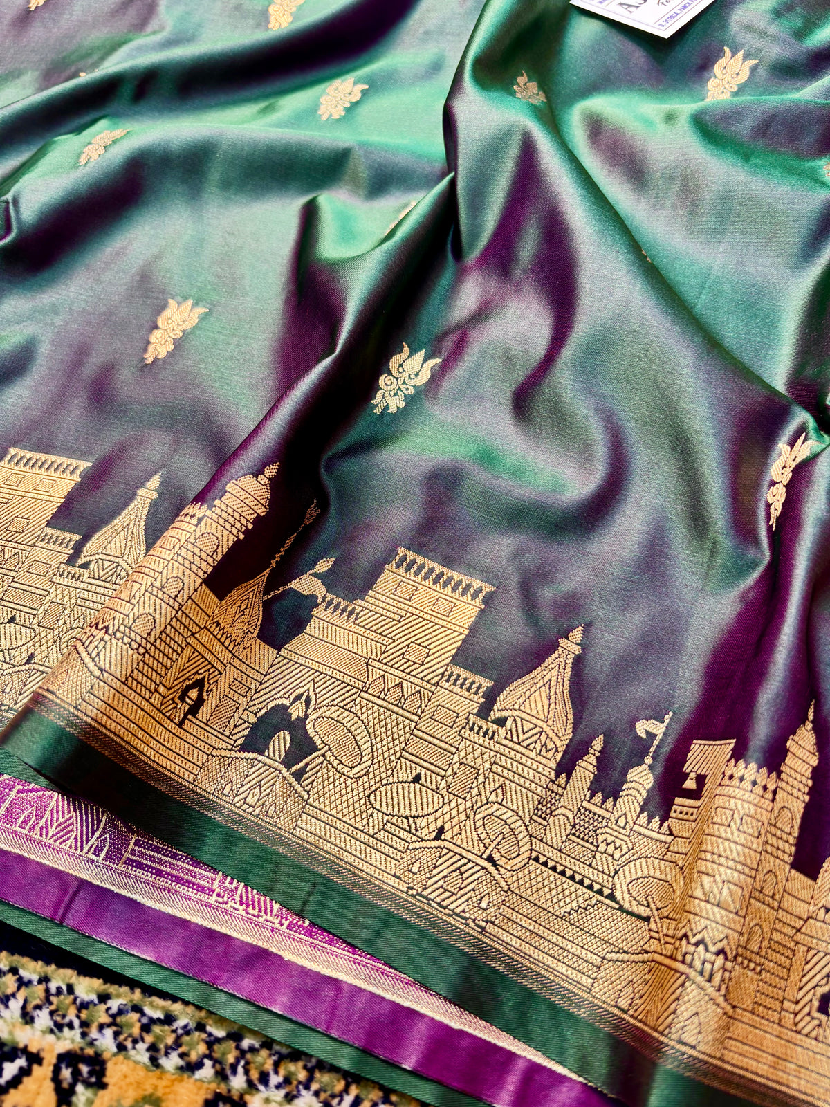 Premium Mashru Katan Silk Banarasi Ghat Border & Trishuli Saree – Emerald Green Banarasi Saree
