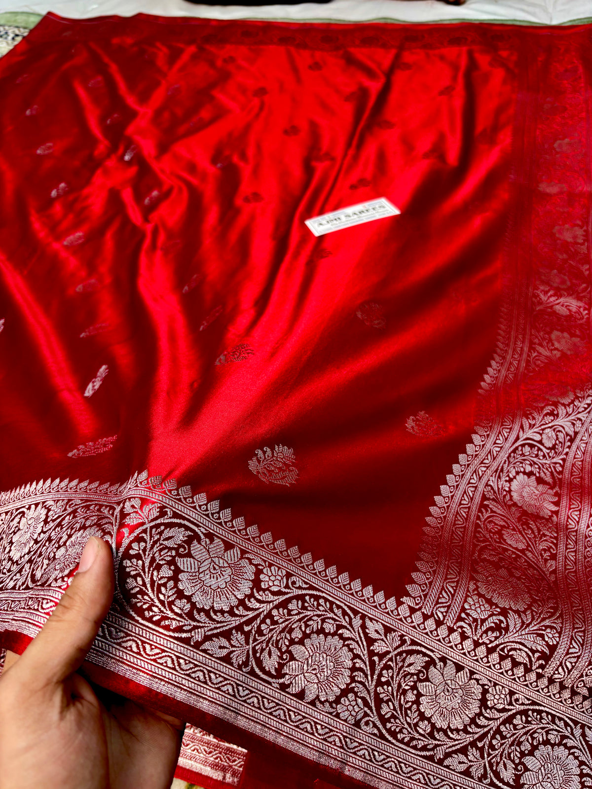 Premium Mashru Katan Silk Banarasi Saree – Deep Red with All-Over Motifs Banarasi Saree
