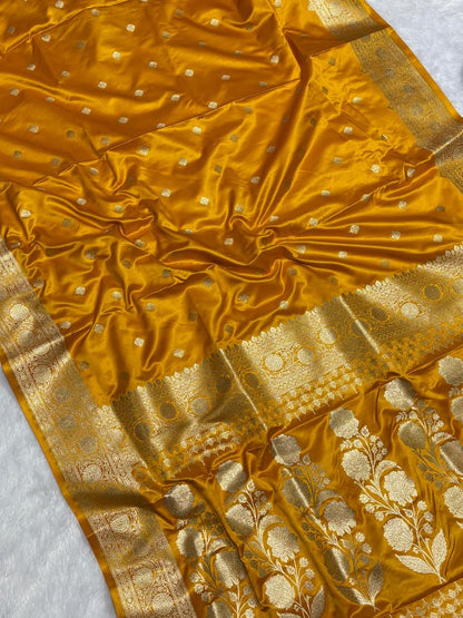 Premium Red Mashru Katan Silk Banarasi Saree with Golden Zari Floral Border & Buti Motifs Gold Banarasi Saree