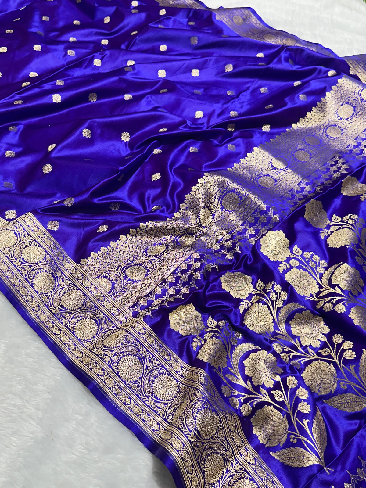 Premium Red Mashru Katan Silk Banarasi Saree with Golden Zari Floral Border & Buti Motifs Royal Blue Banarasi Saree