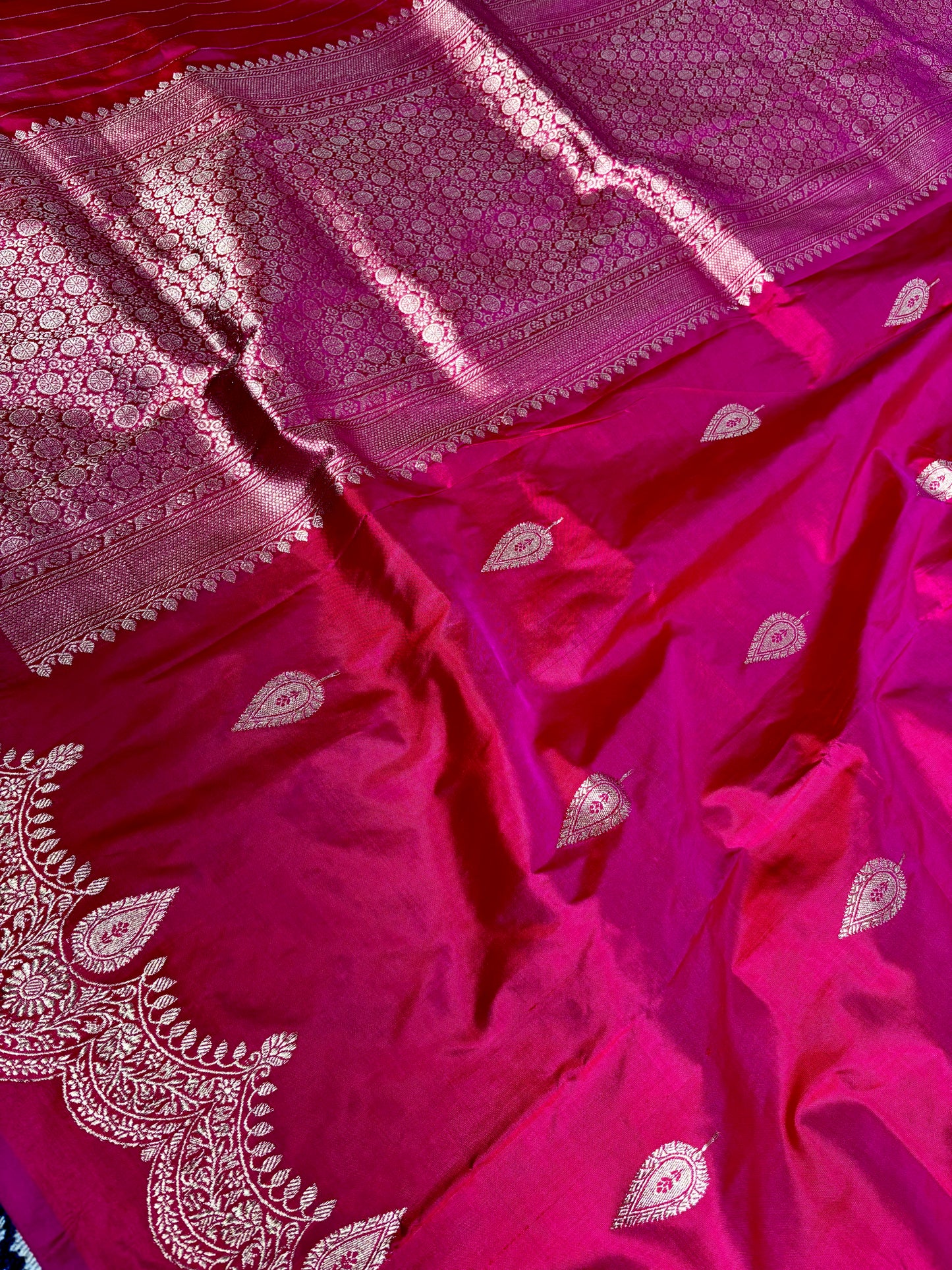 Luxury pure katan silk banarasi saree with zari border varanasi handloom