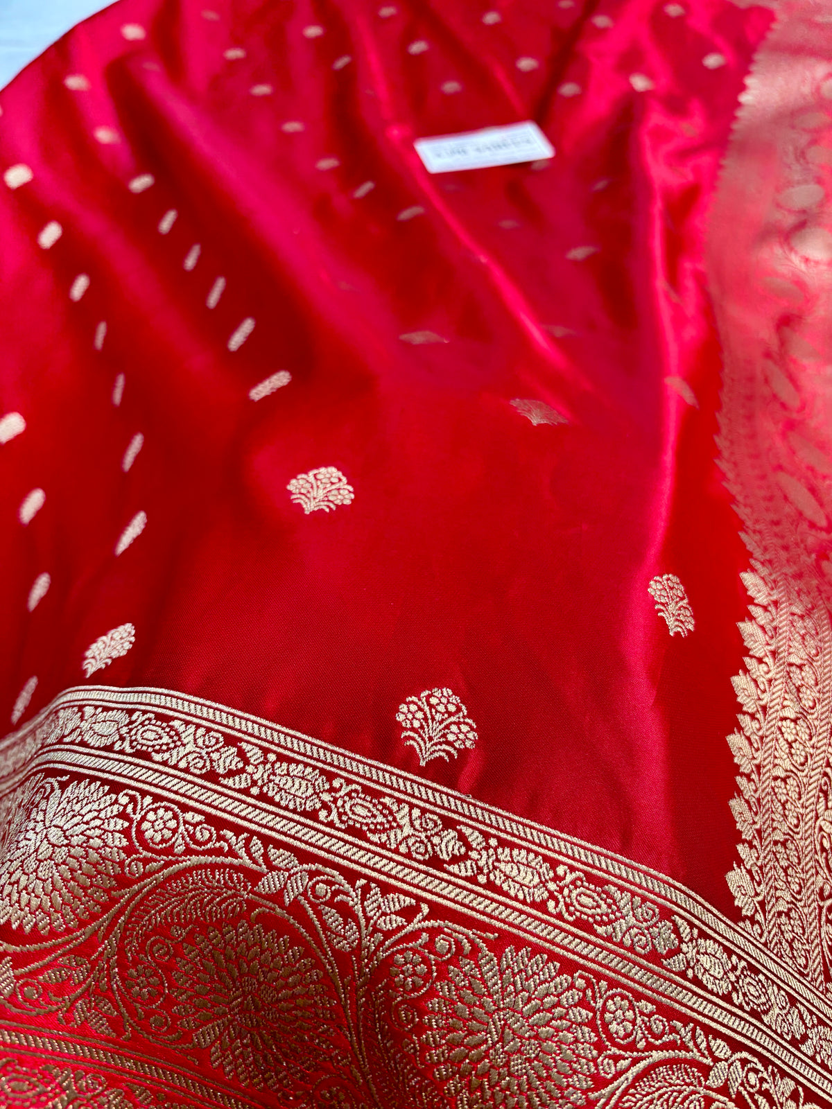 Premium Red Mashru Katan Silk Banarasi Saree with Golden Zari Floral Border & Buti Motifs Banarasi Saree