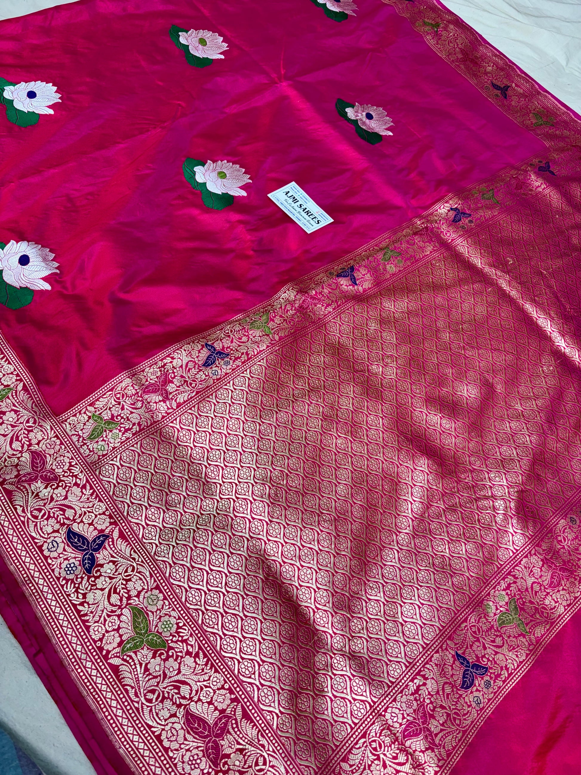 Pure Banarasi Silk Saree with Kadwa Tilfi Lotus Boota