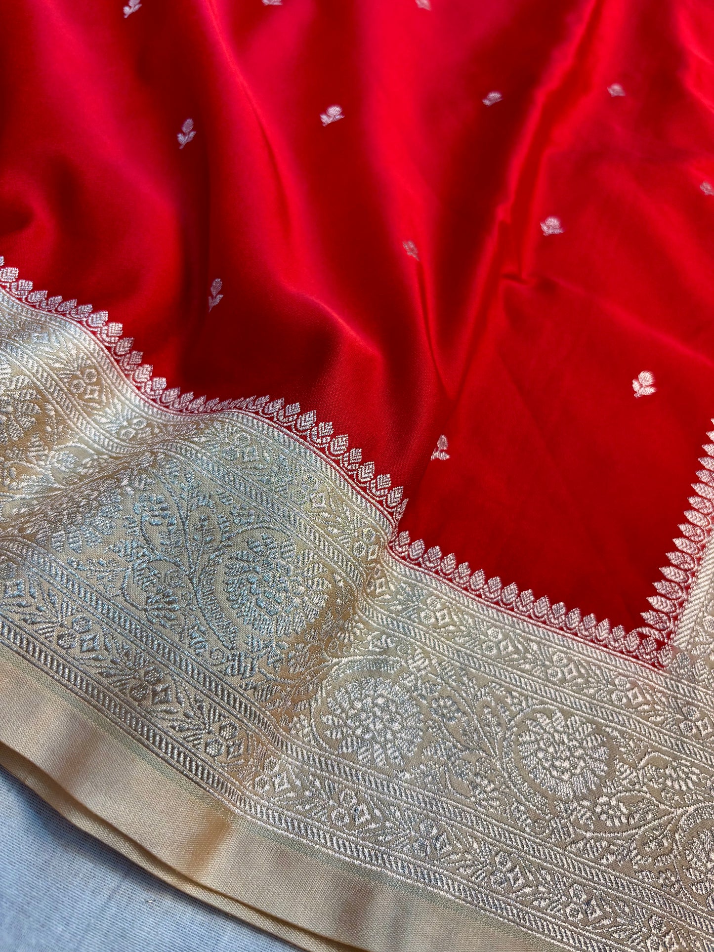 Traditional dark red Mashru Katan Silk Banarasi Saree