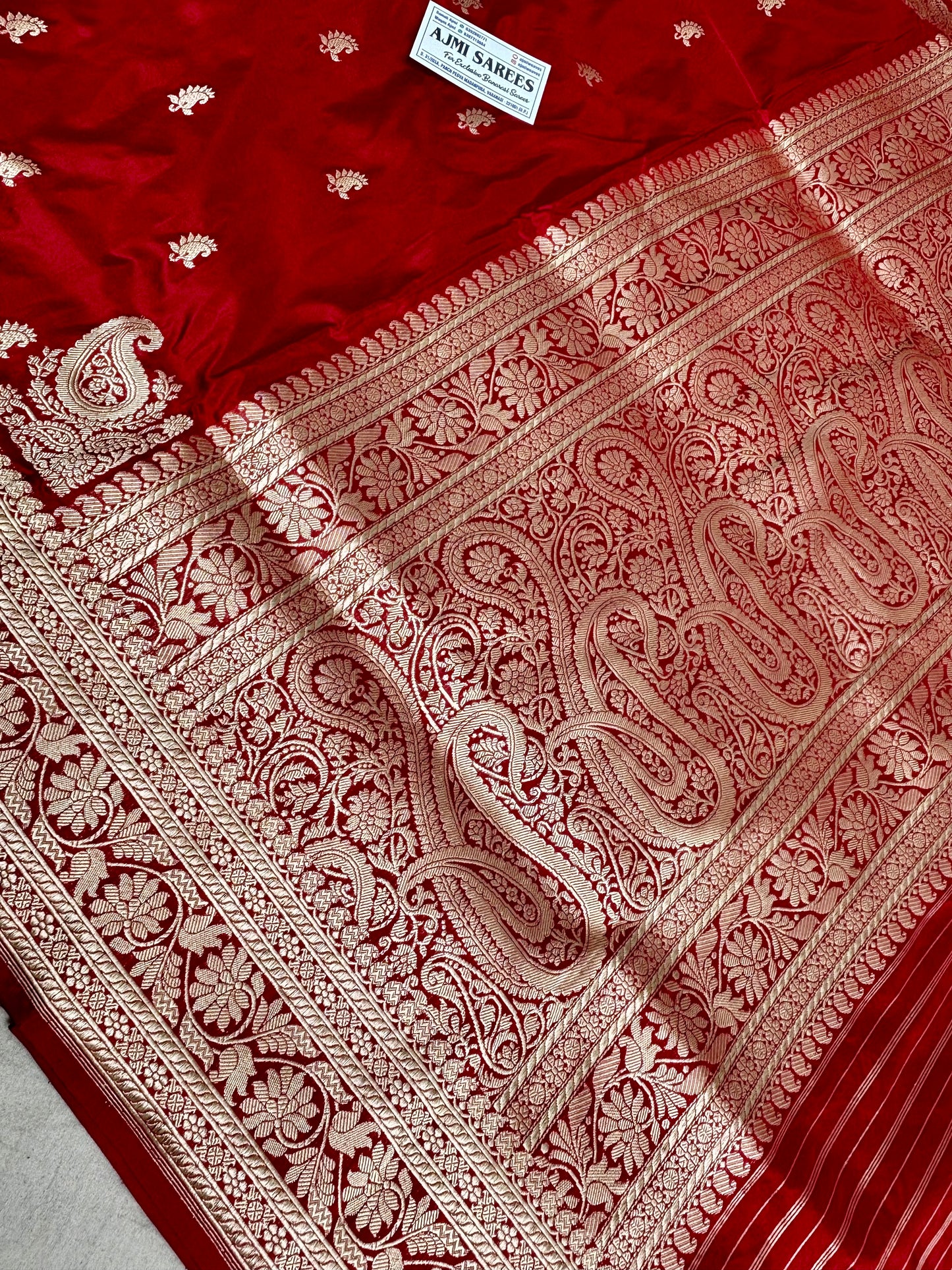 100% Pure Katan Silk Handloom Banarasi Saree – Bloody Red Kadwa Buti with Traditional Koniya Pure Katan Silk Banarasi Saree