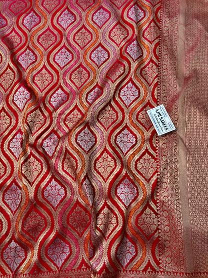 Designer Mashru Katan silk Banarasi saree in vibrant hot pink dual tone colour