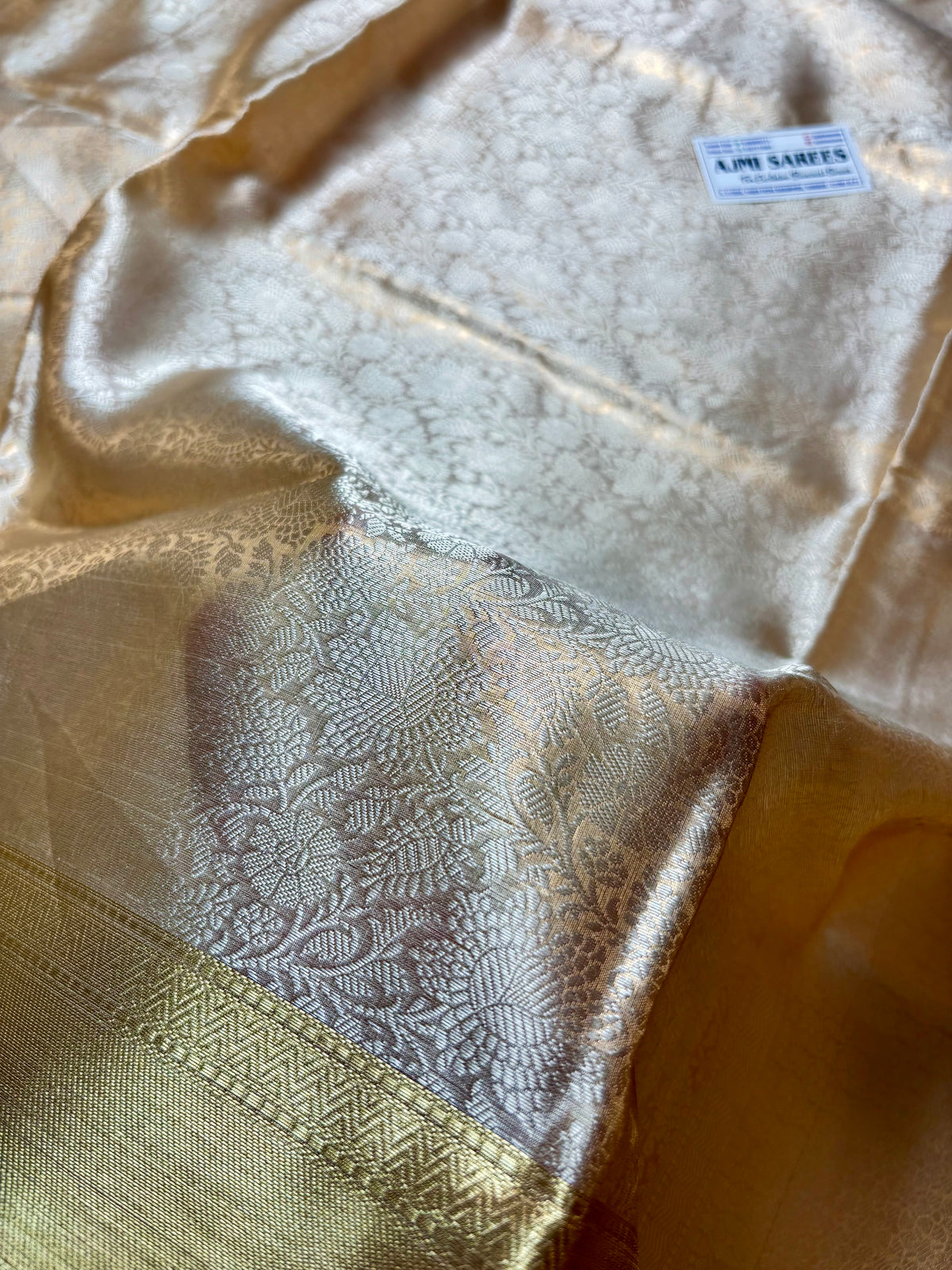 100% Pure Tissue Silk Banarasi Saree – Champagne Gold Banarasi Saree