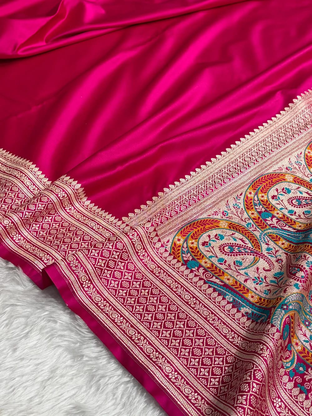Deep Royal Purple Banarasi Katan Silk Saree with Tilfi Woven Paisley Pallu