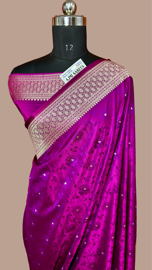 Mashru Katan Silk Rani & Magenta Dual Shade Banarasi Saree with Rich Gold Zari Border and Floral Weaving Mashru Katan Silk Banarasi Saree