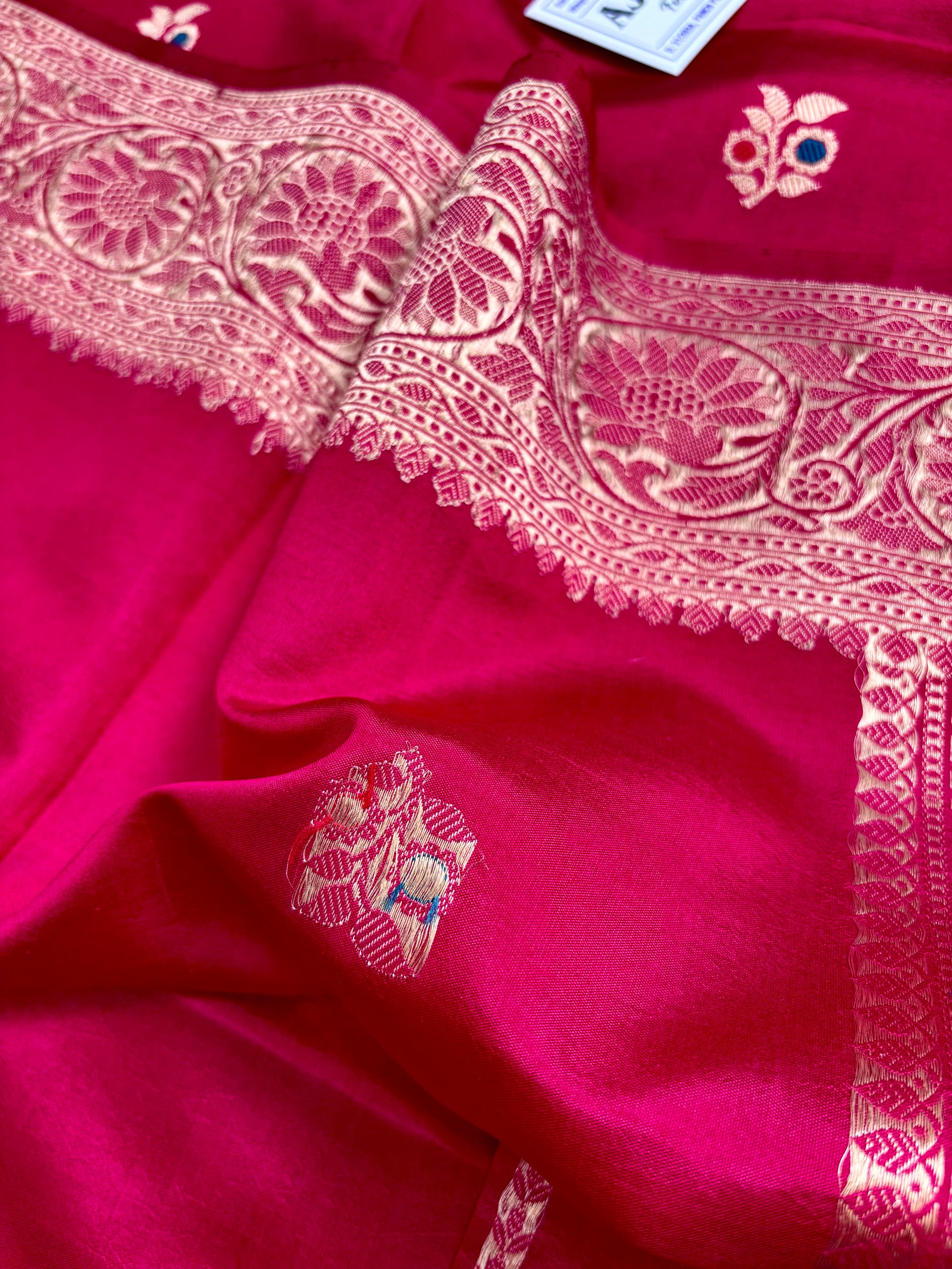 Premium kadwa weave mango silk Banarasi saree