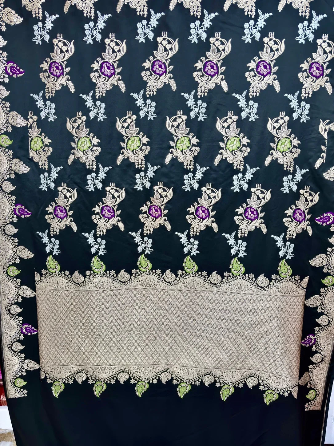 Black Masterpiece Mashru Katan Silk Banarasi Saree Silk