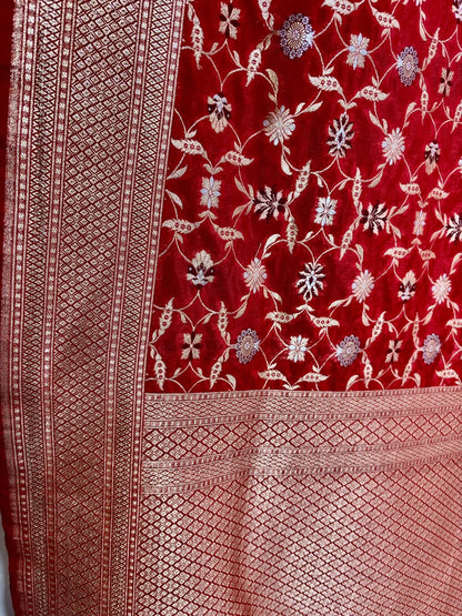 Traditional Red Crepe Silky Katan Banarasi Saree – Jaal Design Bridal Saree