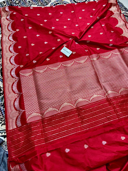 100% Pure Katan Silk Handloom Kadwa Banarasi Saree - All Over Sona Rupa Motifs Pure Katan Silk Banarasi Saree