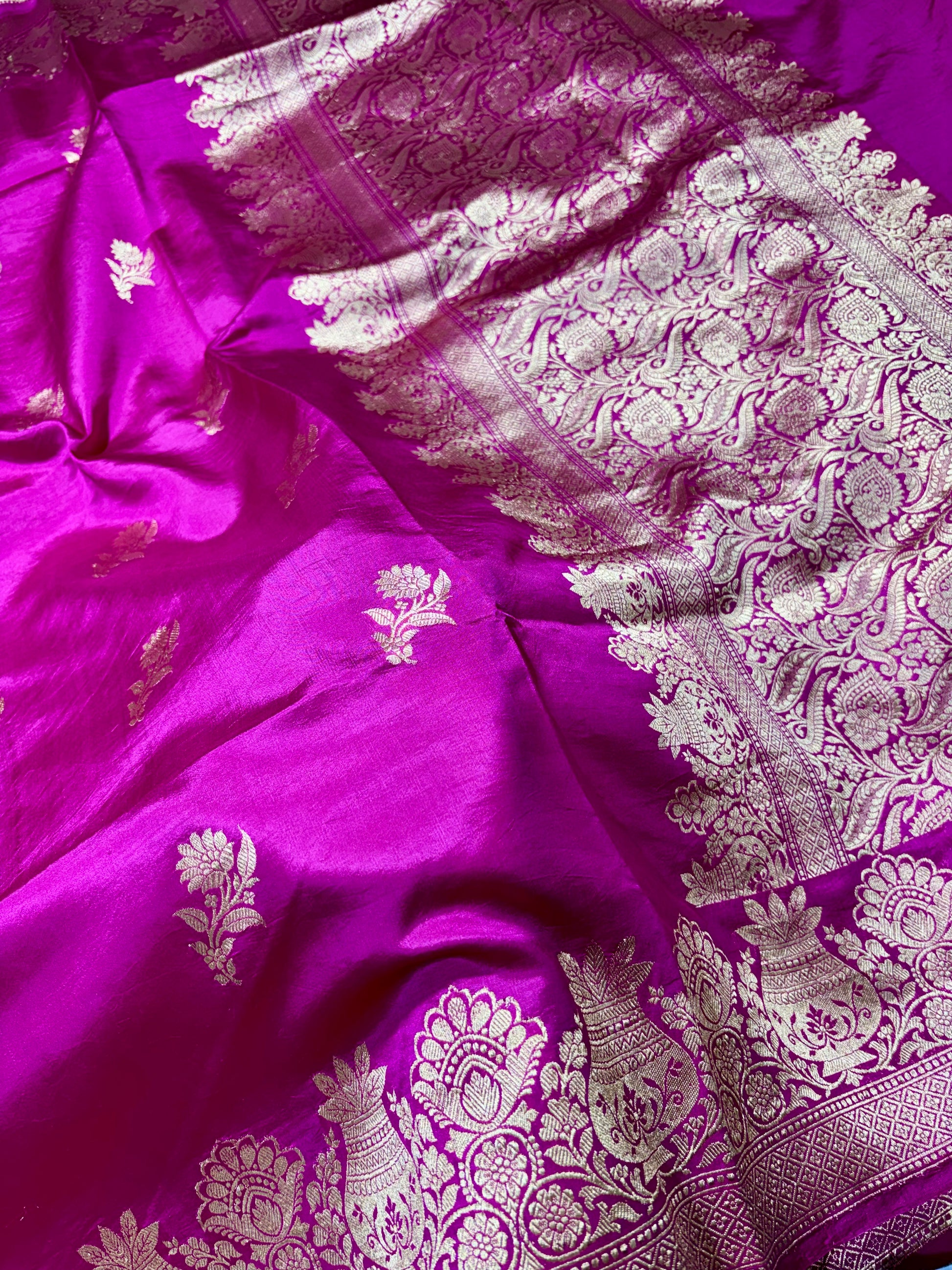 Rani Colour 100% Pure Mango Silk Handloom Banarasi Saree with All-Over Kadwa Motifs Pure Mango Silk Banarasi Sarees