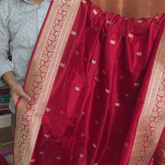 Premium Bridal Banarasi Saree in Rich Bloody Red Color