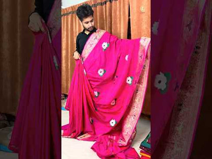 Premium Handloom Banarasi Kadwa Lotus Motif Saree